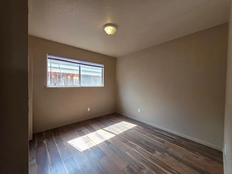 240 Pedras Rd — Photo 15