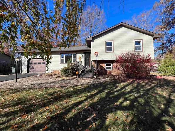 113 Falling Rock Dr, Stuarts Draft, VA 24477