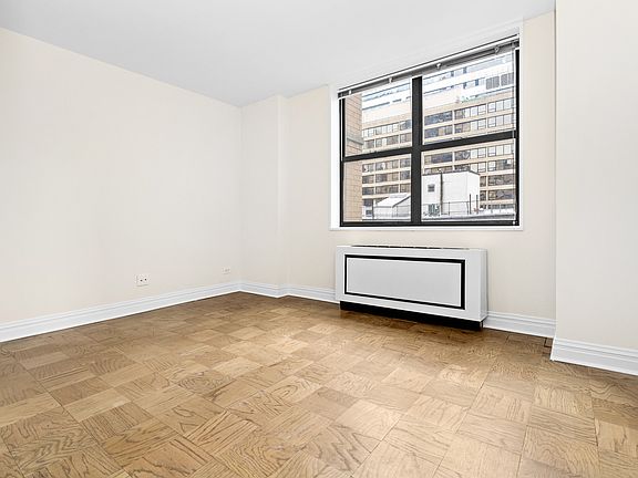 2nd image of 400 E 71st St APT 4T