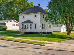 15695 E 2nd St, Ettrick, WI 54627