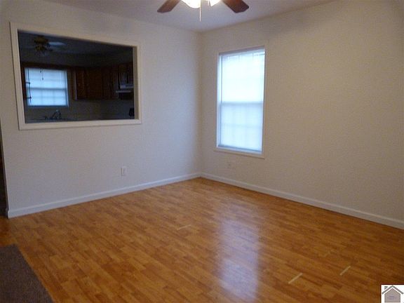 3rd image of 100 Wallace Ave