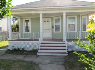 189 Laurel Hill Ave, Providence, RI 02909