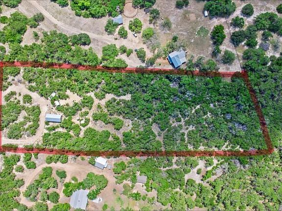 2nd image of 417 Prochnow Rd