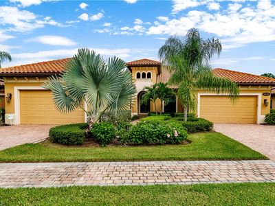 6640 Roma Way, Naples, FL, 34113