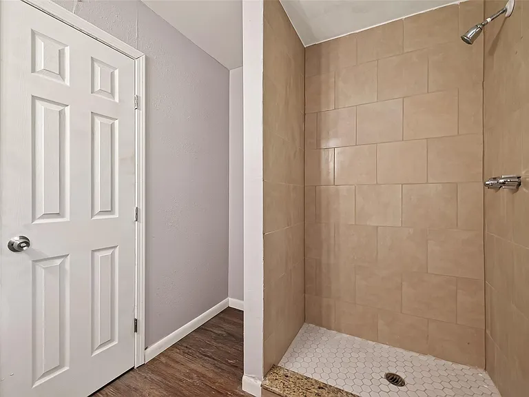 3815 Love St — Photo 29