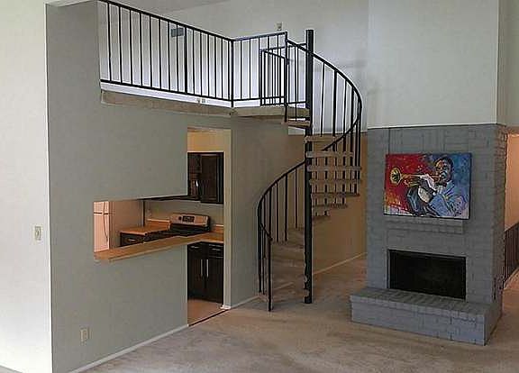 3rd image of 6815 Marta Dr