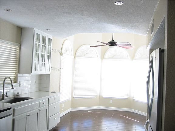 2nd image of 7117 Tierra Taos Dr