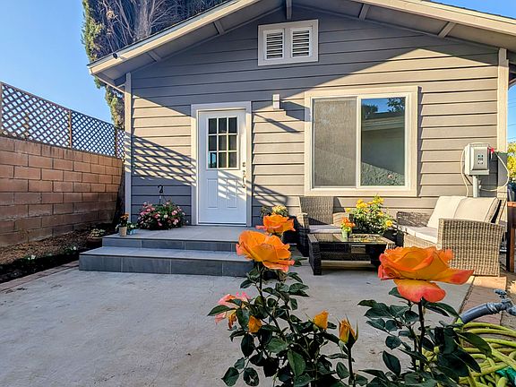 3rd image of 18138 Eccles St