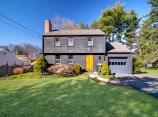 150 Cheney Ln, Newington, CT 06111
