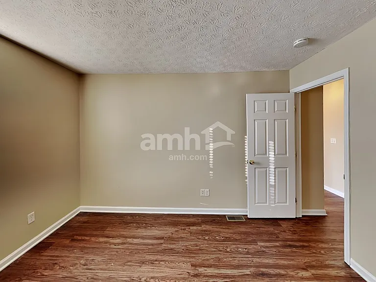 1760 Navion Ct — Photo 19