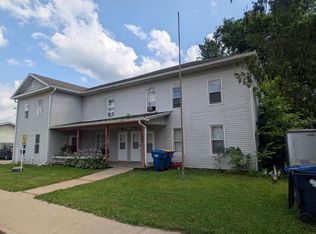 121 W Commercial St, Viola, WI 54664