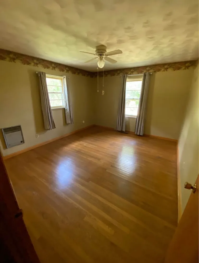 2 bed, 1100 sqft, $1,200 — Photo 4