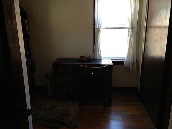 4th image of 25 Highland Ave
