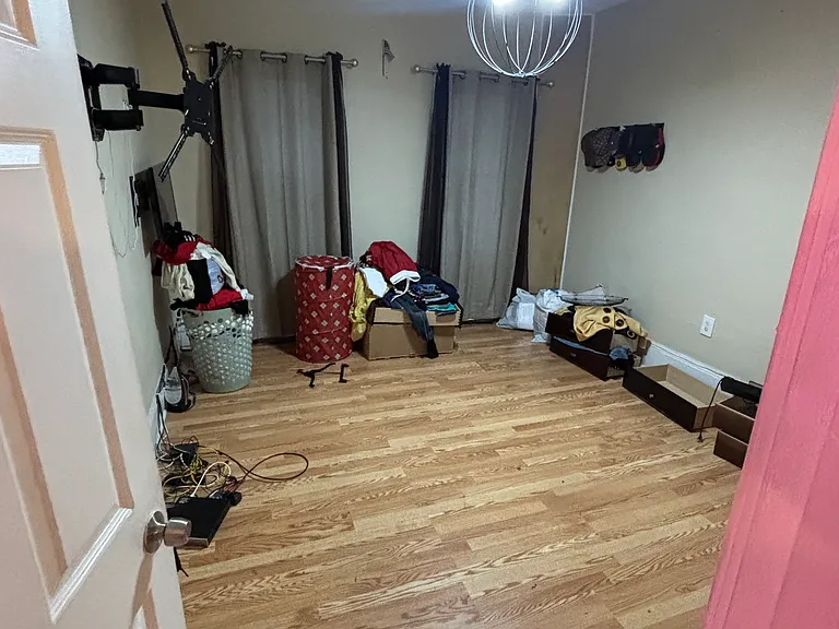 7 Sheppard St #2 — Photo 3