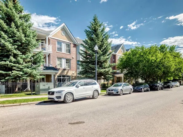 3651 Marda Line SW #307, Calgary, AB T2T 6J7