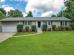 303 Rosewood Cir, Greensboro, NC 27410