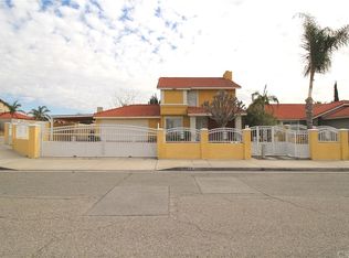 9355 Fremontia Ave, Fontana, CA 92335