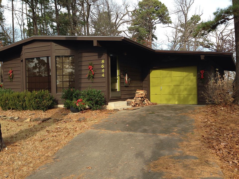 1st image of 8644 White Oak Dr