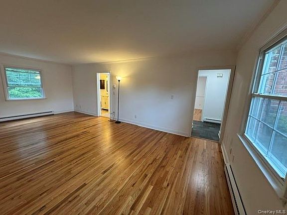 5th image of 129 Salem Road