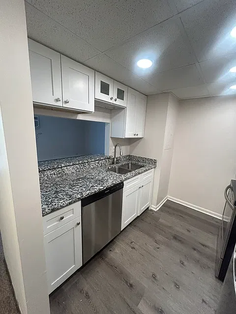 1 bed, 750 sqft, $1,550 — Photo 4