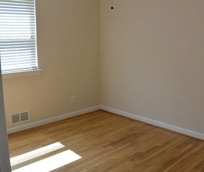 3720 Terrace Dr — Photo 10