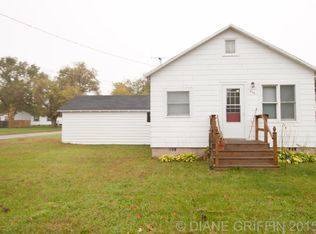 231 S 7th St, Cedar Springs, MI 49319