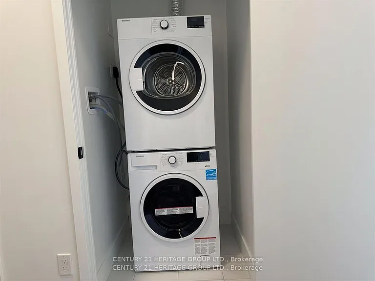 308 Jarvis St #3401 — Photo 2