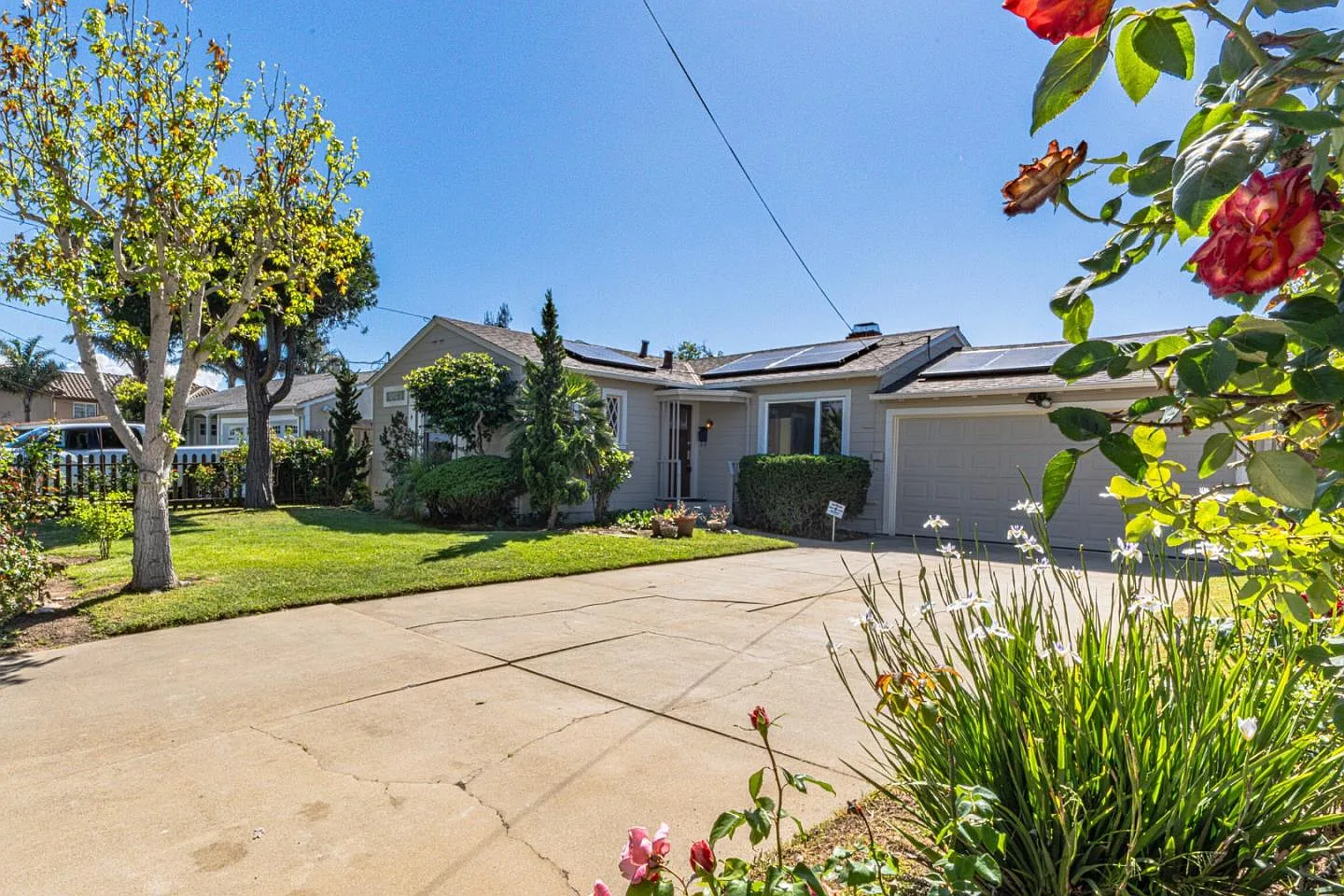 319 Tapadero St photo 1