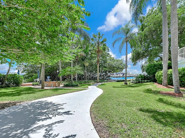 1627 Brickell Ave #2407 — Photo 30