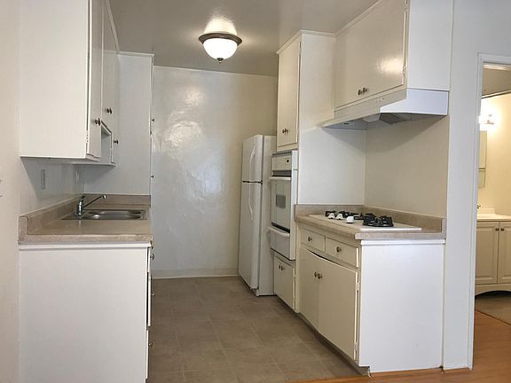 4th image of 5117 Buffalo Ave APT 3