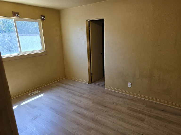 5041 S 4420 W — Photo 6