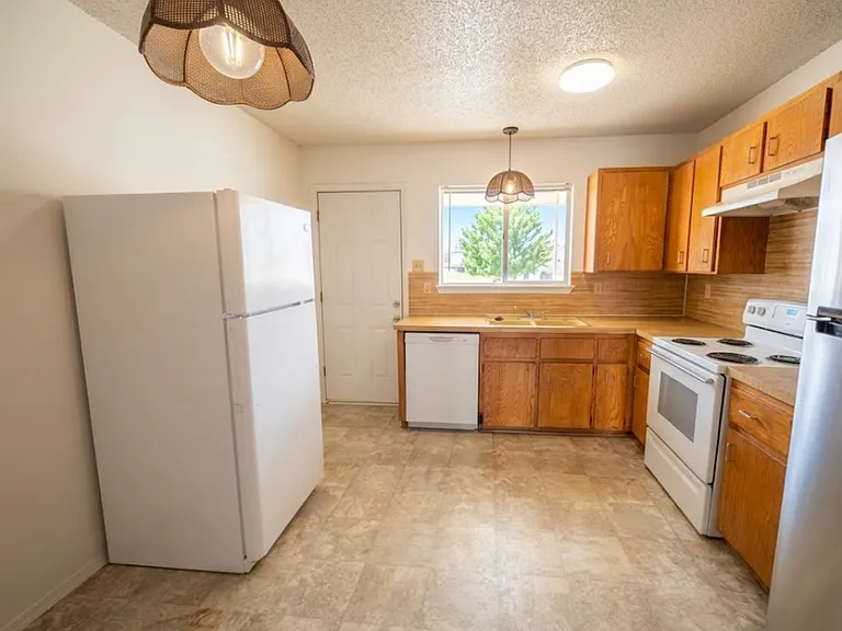 1315 Quail Cir — Photo 5