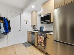 110 8th Ave APT 3-R, New York, NY 10011