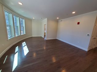 39 Herrick Rd #104, Newton Center, MA 02459