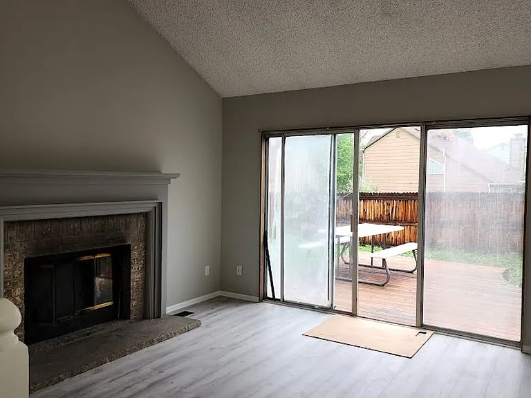 19595 E Bates Ave — Photo 11