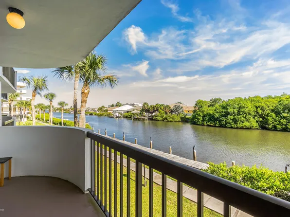 300 Columbia Dr #203-1, Cape Canaveral, FL 32920