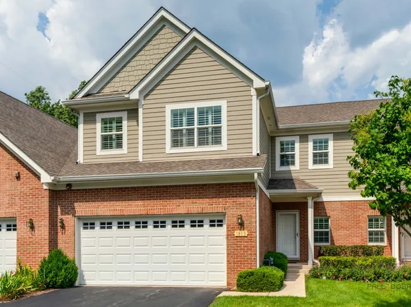 1815 Torrey Pkwy, Libertyville, IL 60048
