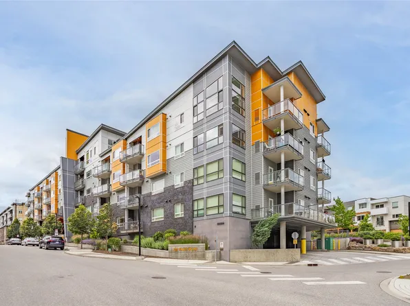 722 Valley Rd #417, Kelowna, BC V1V 0E2