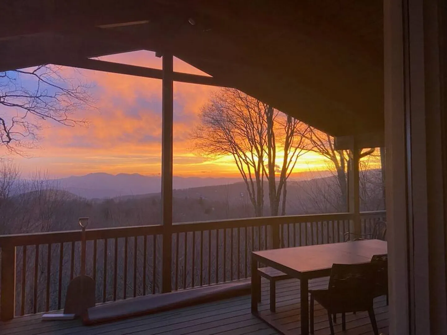 Cozy Ski Roost | Hot Tub, Views & Fall Foliage — Photo 3