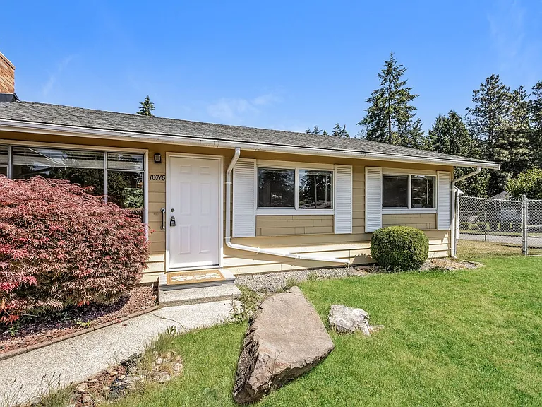 10716 SE 224th Pl — Photo 14