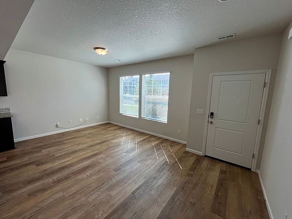 2nd image of 20582 SE Cameron Ave