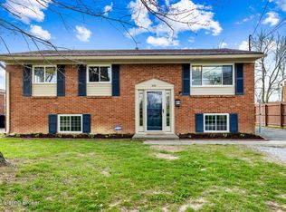 3316 E Indian Trl, Louisville, KY 40213