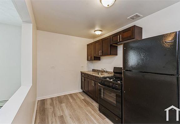 2nd image of 7938 S Greenwood Ave