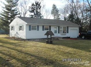 9221 Lawncrest Rd, Clio, MI 48420