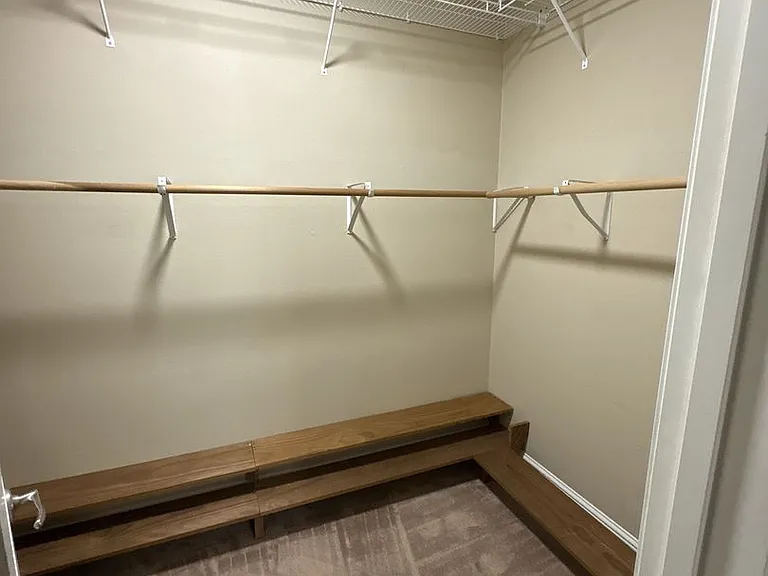 3921 W Payson Ave — Photo 16