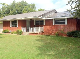 107 W Barger St, Wayne, OK 73095