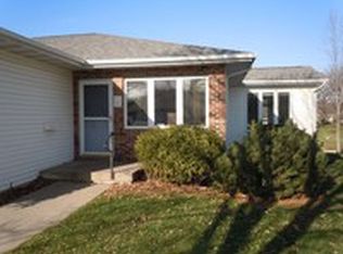 2009 Terrace Dr, Cedar Falls, IA 50613