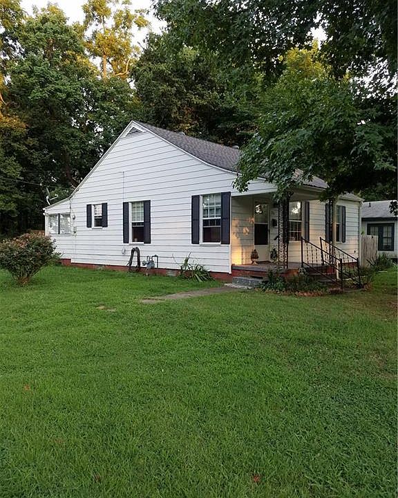 1st image of 321 Siloam Pl