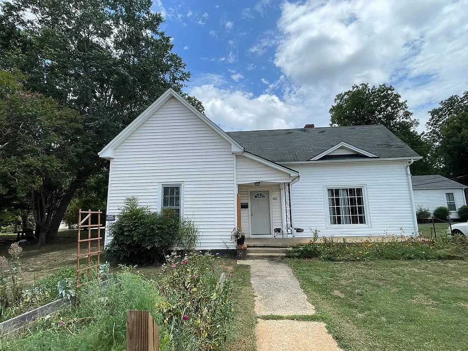 107 Abernathy St