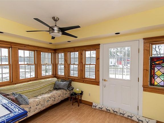 3rd image of 2960 Atlantic Ave